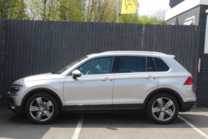 2016 Volkswagen Tiguan 2.0 Tdi Bluemotion Tech Sel in Silver — image 5