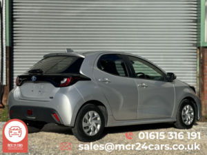 2021 Toyota Yaris 1.5 Vvt-H Icon in Silver — image 2