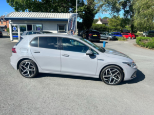 2021 Volkswagen Golf 2.0 Tdi Style DSG Euro 6 (s/s) 5dr in Grey — image 3
