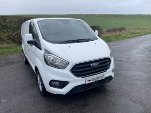 2021 Ford Transit Custom 2.0 Transit Custom Limited Van 300 L2 2.0l Ecoblue 130ps Fwd 6 Speed Manual in White — image 4