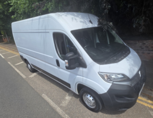 2021 Citroen Relay 2.2 Bluehdi 35 Enterprise in White — image 3