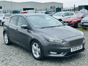 2015 Ford Focus 1.0 T Ecoboost Titanium in Grey — image 4