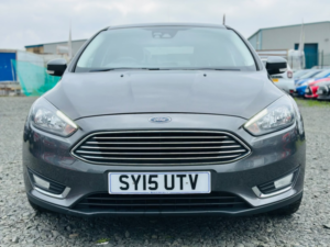 2015 Ford Focus 1.0 T Ecoboost Titanium in Grey — image 5