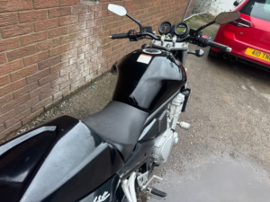 2008 Suzuki Bandit 650 in Black — image 2