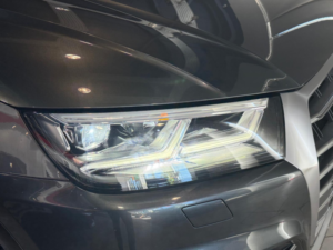 2017 Audi Sq5 3.0 Tfsi V6 in Grey — image 3