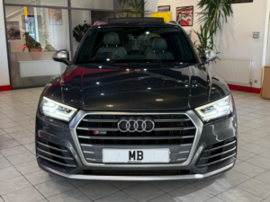 2017 Audi Sq5 3.0 Tfsi V6 in Grey — image 4