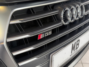 2017 Audi Sq5 3.0 Tfsi V6 in Grey — image 5