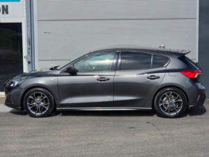 2019 Ford Focus 1.0t Ecoboost St-Line Euro 6 (s/s) 5dr in Grey — image 6