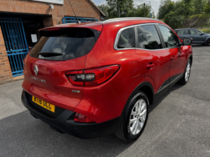 2016 Renault Kadjar 1.5 Dynamique Nav Dci 110 in Red — image 6