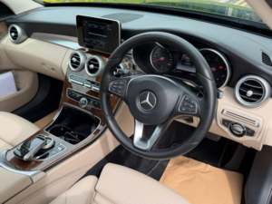 2015 Mercedes-Benz C Class 2.1 C220d Sport (premium) 7g-Tronic+ Euro 6 (s/s) 5dr in Black — image 2