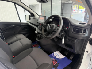 2023 Renault Trafic 2.0 Dci Blue Sl28 Business+ L1 H1 Euro 6 (s/s) 5dr in White — image 6