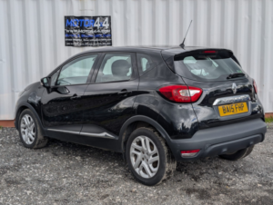 2015 Renault Captur 1.5 Dynamique Nav Dci 90 Auto in Black — image 6