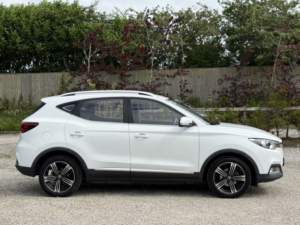 2019 MG MG Zs 1.5 Vti-Tech Exclusive in White — image 2