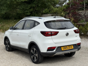 2019 MG MG Zs 1.5 Vti-Tech Exclusive in White — image 6