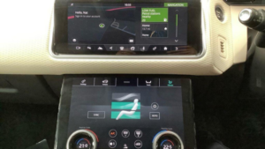 2018 Land Rover Range Rover Velar 2.0 D180 S Auto 4WD Euro 6 (s/s) 5dr in Black — image 5