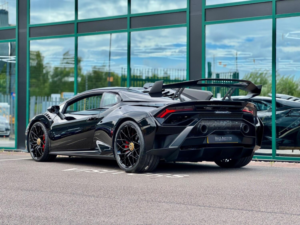 2022 Lamborghini Huracan 5.2 V10 Lp 640-2 Sto in Black — image 2