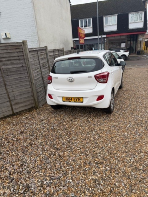2014 Hyundai I10 1.0 Se in White — image 4