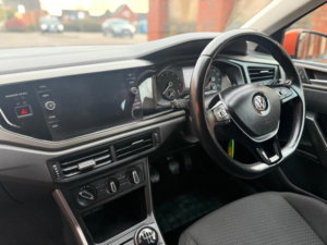 2018 Volkswagen Polo 1.0 Tsi Se Euro 6 (s/s) 5dr in Orange — image 3