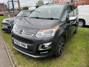 2014 Citroen C3 Picasso 1.4 Vti 16v Selection in Grey — image 3