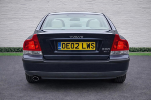 2002 Volvo S60 2.0t Se 4dr in Blue — image 5