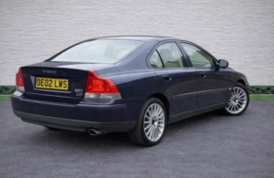 2002 Volvo S60 2.0t Se 4dr in Blue — image 6