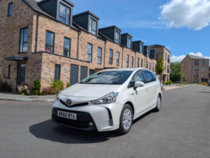2018 Toyota Prius+ in Other — image 3