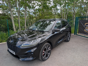 2023 Ford Kuga 2.5 Kuga St-Line X Edition 5 Door 2.5 Duratec PHEV 225ps Fwd CVT Automatic in Black — image 2