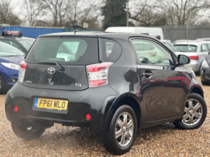 2012 Toyota Iq 1.0 Vvt-I 2 Euro 5 3dr in Black — image 3