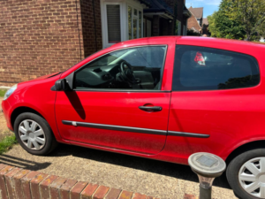 2008 Renault Clio 1.2 16v Freeway 3dr in Red — image 4
