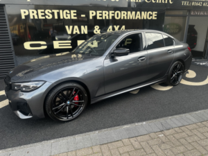 2021 BMW 3 Series 3.0 M340d Xdrive Saloon in Grey — image 4