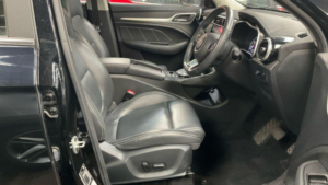 2021 MG MG Zs 44.5kwh Exclusive Auto 5dr in Black — image 3
