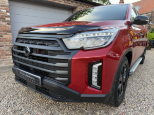2023 Ssangyong Musso Saracen Plus + 2.2 E-Xdi Lwb in Red — image 5