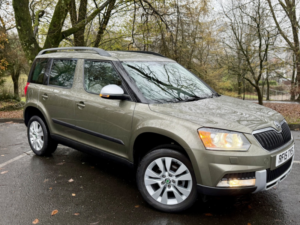 2015 Skoda Yeti 2.0 Tdi Se-L*4x4 Auto*xenon-Bt-Nav-Pdc-Leather-Cruise*stunning,!** in Green — image 2