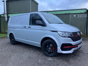 2021 Volkswagen Transporter 2.0 Tdi T32 Startline Fwd Swb Euro 6 (s/s) 5dr in Silver — image 2