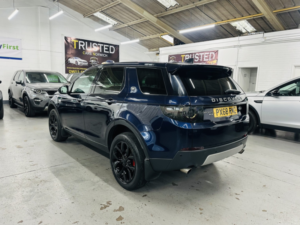 2018 Land Rover Discovery Sport 2.0 Td4 Hse in Blue — image 4