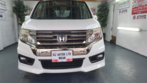 2013 Honda Stepwagon Spada Cool Spirit 2.0 Auto in White — image 2
