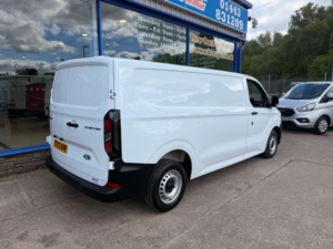 2024 Ford Transit Custom 2.0 320 Ecoblue Leader Panel Van 5dr Diesel Manual L2 H1 Euro 6 136 Ps in White — image 6