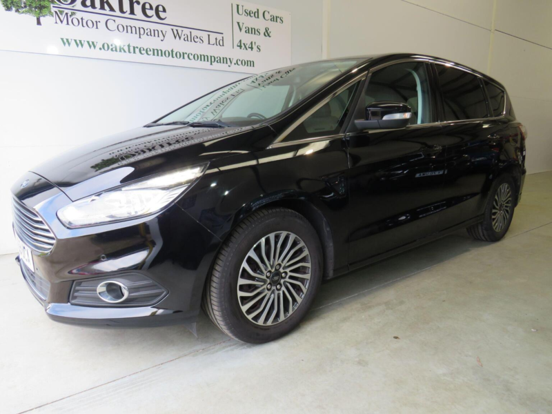 2019 Ford S-Max 2.0 Ecoblue Titanium Auto Euro 6 (s/s) 5dr in Black — image 1