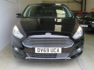 2019 Ford S-Max 2.0 Ecoblue Titanium Auto Euro 6 (s/s) 5dr in Black — image 2