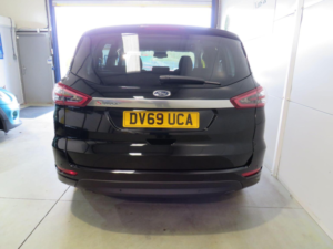 2019 Ford S-Max 2.0 Ecoblue Titanium Auto Euro 6 (s/s) 5dr in Black — image 5