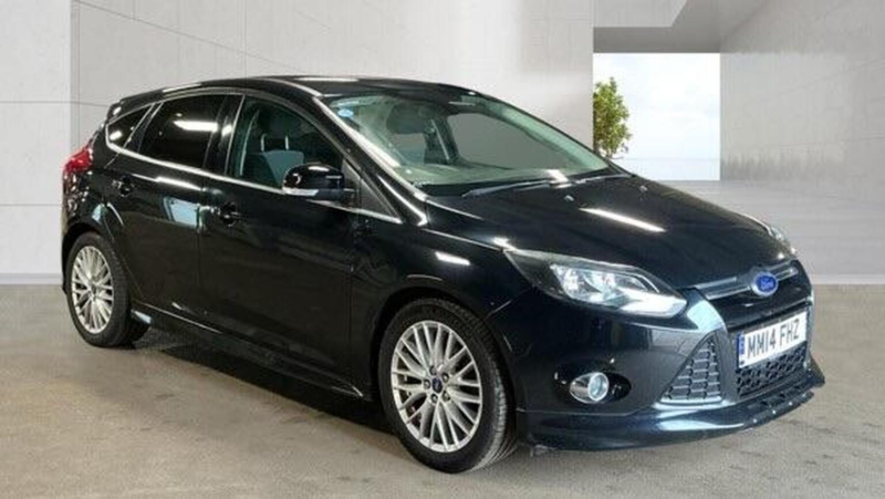 2014 Ford Focus 1.6t Ecoboost Zetec S Euro 5 (s/s) 5dr in Black — image 1