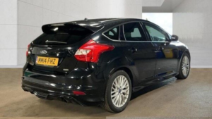 2014 Ford Focus 1.6t Ecoboost Zetec S Euro 5 (s/s) 5dr in Black — image 4