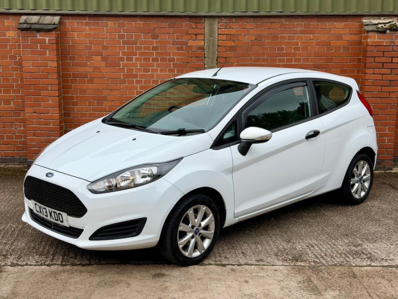 2013 Ford Fiesta 1.25 Studio Euro 5 3dr in White — image 1