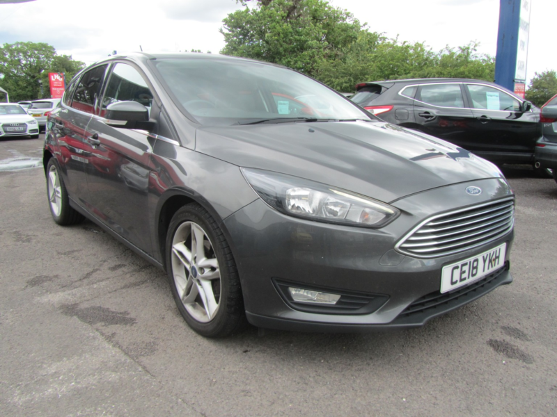 2018 Ford Focus 1.0 T Ecoboost Zetec Edition in Grey — image 1