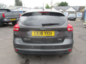 2018 Ford Focus 1.0 T Ecoboost Zetec Edition in Grey — image 4