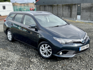 2016 Toyota Auris