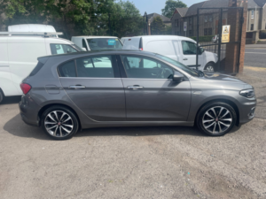 2016 Fiat Tipo 1.3 Multijetii Lounge Hatchback 5dr Diesel Manual Euro 6 (s/s) (95 Ps) in Grey — image 3