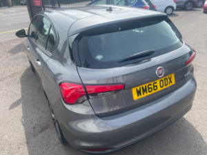 2016 Fiat Tipo 1.3 Multijetii Lounge Hatchback 5dr Diesel Manual Euro 6 (s/s) (95 Ps) in Grey — image 5
