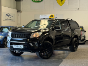 2018 Nissan Navara 2.3 Dci N-Connecta in Black — image 3