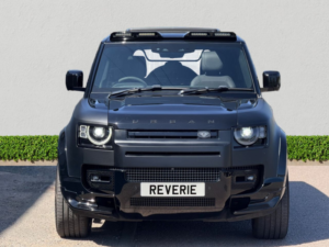 2022 Land Rover Defender 5.0 P525 V8 SUV 5dr Petrol Auto 4WD Euro 6 (s/s) (525 Ps) in White — image 2